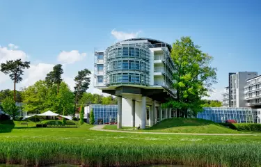 Kongresshotel_Potsdam-Exterior_view