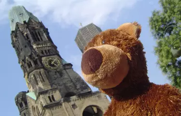 Meeting Guide Berlin, Teddy Tour Berlin - Das weltweit erste Reisebüro für gestresste Kuscheltiere