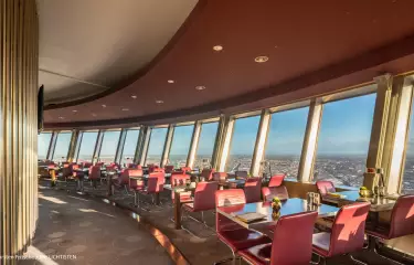 Restaurant Sphere during the day