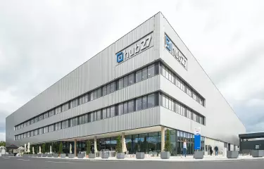Exterior of the event location Hub27