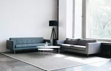 Hell beleuchtete chill out area im Haus Ungarn