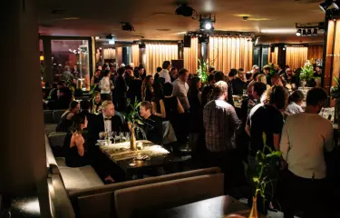 Abendveranstaltung im Foyer der Eventlocation Haus Ungarn