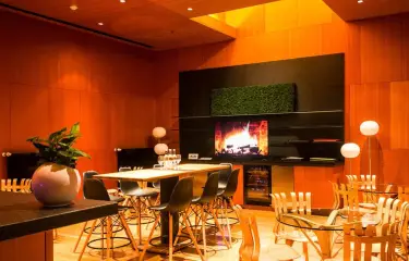 Meeting Guide Berlin AXICA Tagungs- und Kongresszentrum, the cosy Gehry Lounge at AXICA