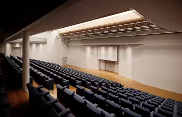 Auditorium + 11 Gruppenräume