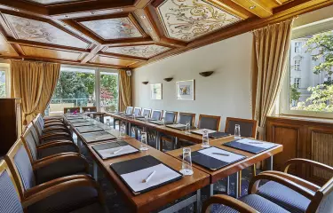 Hotel Villa Kastania Konferenzraum Blockbestuhlung