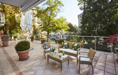 Hotel Villa Kastania Terrasse des Konferenzraumes