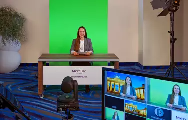 digital & hybrid Studios