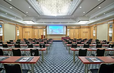 Tagungsraum Dublin mit parlametarischer Bestuhlung