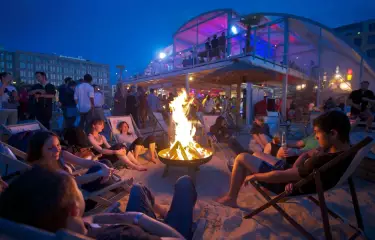 Campfire Lounge
