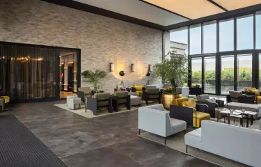 AMANO East Side Conference Spreefenster