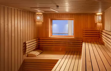 Sauna mit Blick zum Pool 