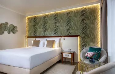 Executive Zimmer mit Queensize Bett und Sitzgelegenheit 