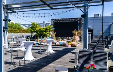 Eventlocation-Berlin_Alice_Sommer Lounge