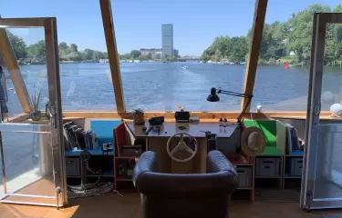 Camera Obscura Boat Innenraum