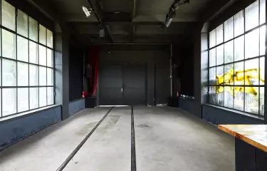 Innenraum ehem. Lokschuppen NIRGENDWO 2