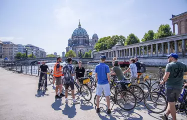 Fahrrad Gruppe Highlights Radtour Berlin on Bike Museumsinsel