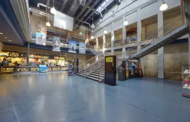 Kino in der Kulturbrauerei, Foyer Erdgeschoss