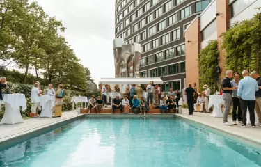 Eine unerwartete Oase mitten auf dem EUREF-Campus Berlin