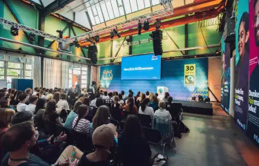 Innovative Eventlocation mit industriellem Charme.