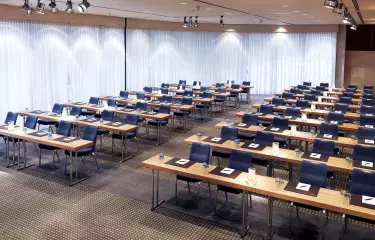 InterContinental Berlin Meeting Room Tiergarten Parlamentbestuhlung