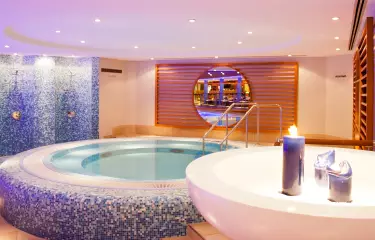 InterContinental Berlin Spa Whirlpool