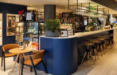 BAR and Restaurant