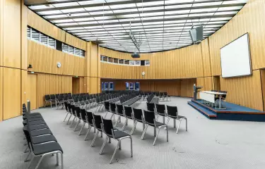 Großer Vortragssaal im Ludwig Erhard Haus Berlin