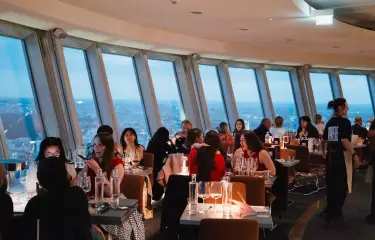 Restaurant mit Menschen