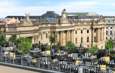 Hotel de Rome Dachterrasse