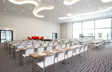 Event location and conference hotel, Ballroom Saphir