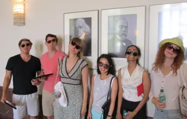 Meeting Guide Berlin, timebandits, iPad Adventure, Gruppenfoto, Sonnenbrillen, Portraits