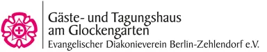 Logo mit rosa Blume und Kreuz, daneben Schrift: Gäste- und Tagungshaus am Glockengarten.