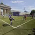 Foto: Fußballspieler auf Fanmeile am Brandenburger Tor