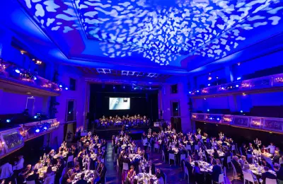 Galadinner im großen Theatersaal