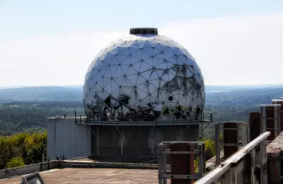 Berlin, Teufelsberg, ehemalige Abhörstation der US-Streitkräfte