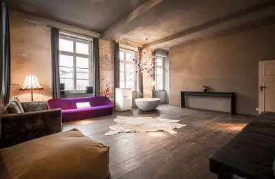 Flagstone Suite