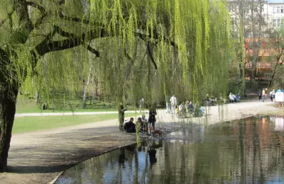 Frühling im Schöneberger Volkspark, Schöneberg