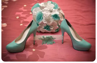 Wedding shoes with high heels in light green
