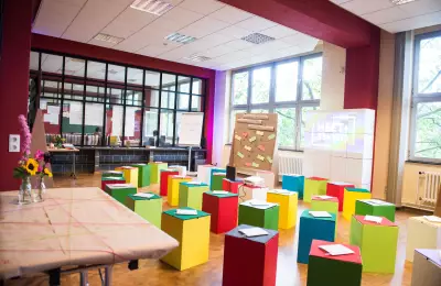 Hergerichteter Tagungsraum, Präsentationsformat