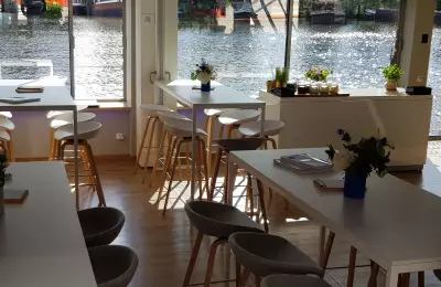 Lounge Schiff