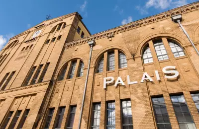 Palais Außenaufnahme