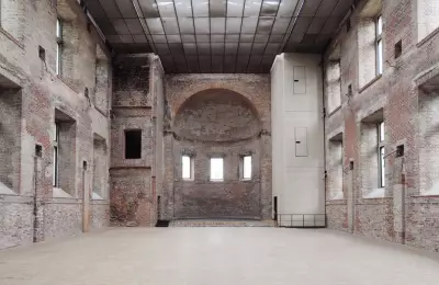 St. Elisabeth Kirchsaal Blick zur Apsis