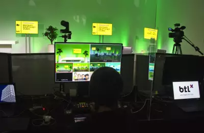 Humboldt Carré  - digital capital studio