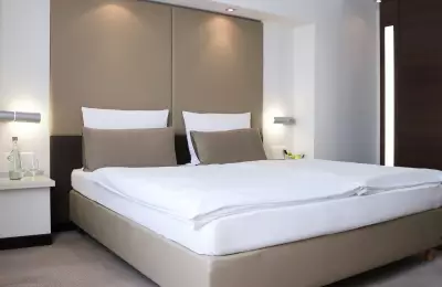 HotelzimmerEstrel Hotel