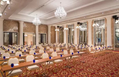 Ballroom Parlamentarisch Style