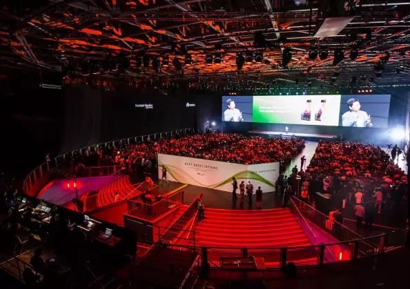 Blog BerlinMeetings, Berlin Convention Office, Event of Huawei at the Velodrom Berlin