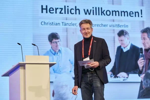 Presenter Christian Tänzler at #Perspective MICE Berlin event