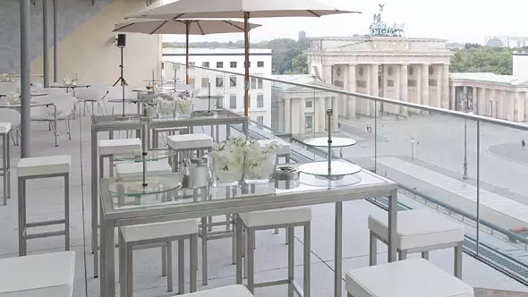 Eventausstattung, Eventwide Berlin, Balkon mit Möbeln