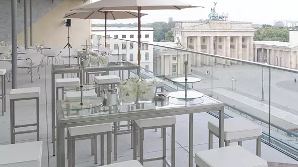 Eventwide at "Akademie der Künste" Event equipment, Eventwide Berlin, balcony with furniture