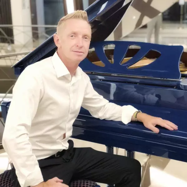 Henrik Tidefjärd Henrik Tidefjärd